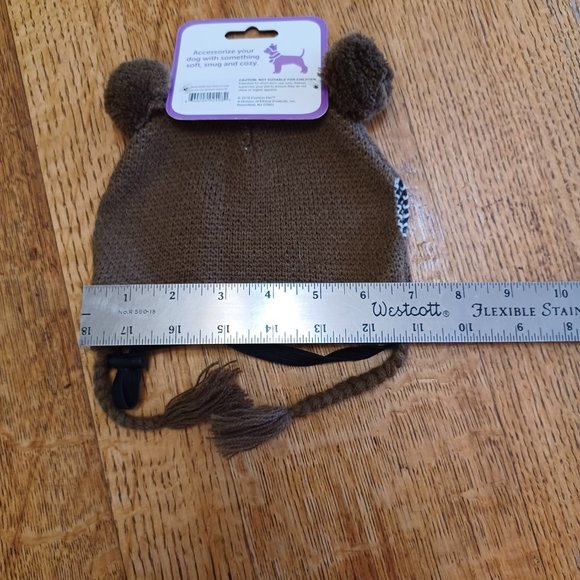NWT! Dog Hat with pom poms with ear holes (5063) - Picture 4 of 6